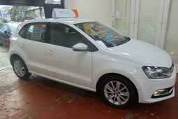 Volkswagen Polo 1.0 BlueMotion Tech SE Euro 6 (s/s) 5dr Hatchback 2015 White
