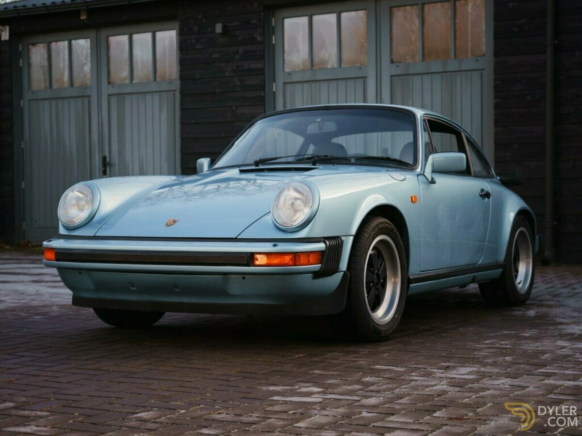 1982 Porsche 911 3.0 SC Coupe Hell Blau metallic, foto 1