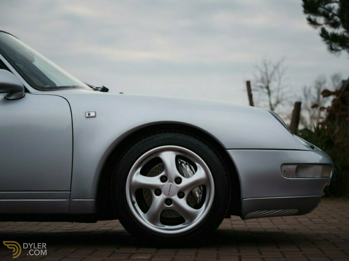 1995 Porsche 911 Carrera 4 with sunroof, foto 9