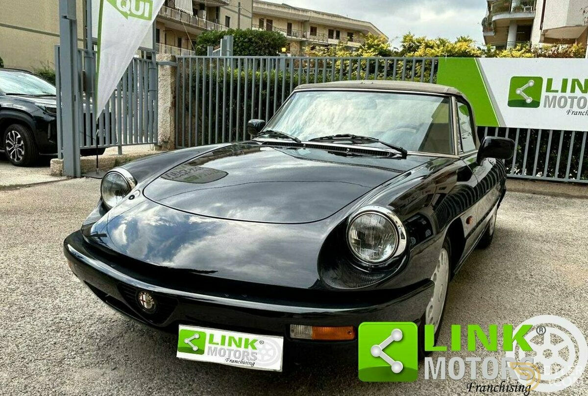 1991 Alfa Romeo Spider 1.6, foto 1