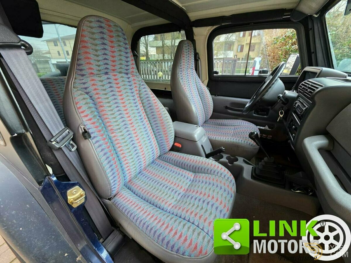 1997 Jeep Wrangler GPL 2.5 i 118 CV Sport TJ Hard/Soft Top, foto 9
