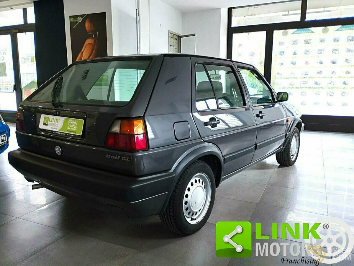 1990 Volkswagen Golf 1300 5 porte GL Iscritta ASI / Unico Proprietario, foto 2