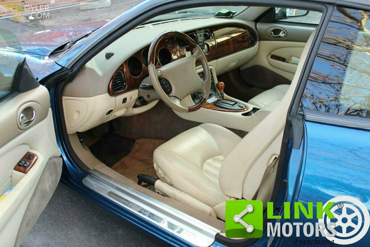 1997 Jaguar XK8 4.0 CoupÃÂ©, Crs, Kilometri originali, foto 4