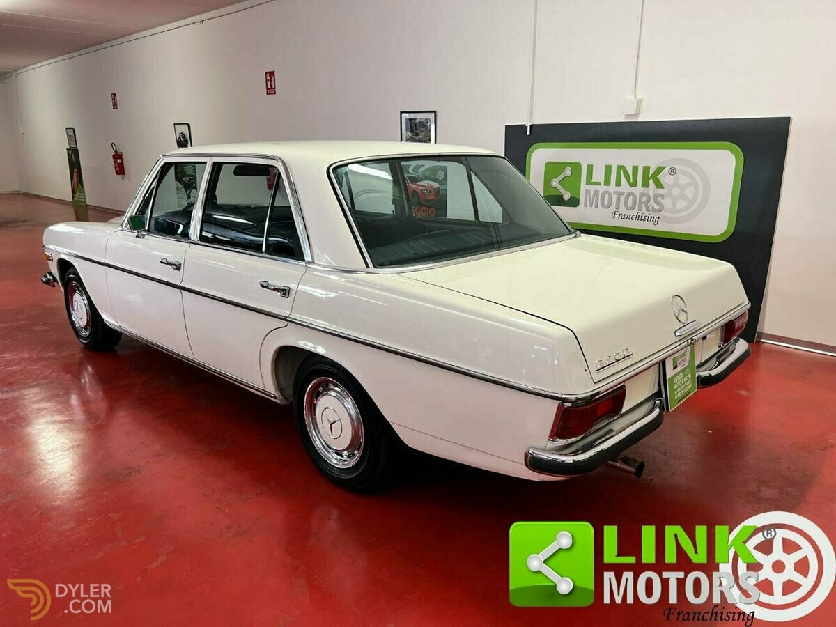 1972 Mercedes-Benz 220 D W115 /8 -CONSERVATA- 2 PROPRIETARI, foto 4