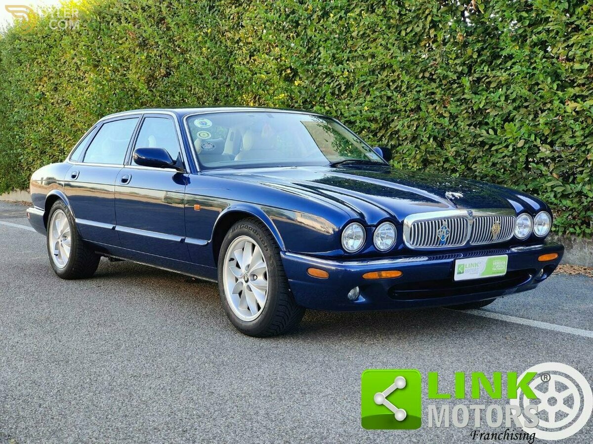 1998 Jaguar XJ8 4.0 V8 32V 284 CV Automatic Executive, foto 1