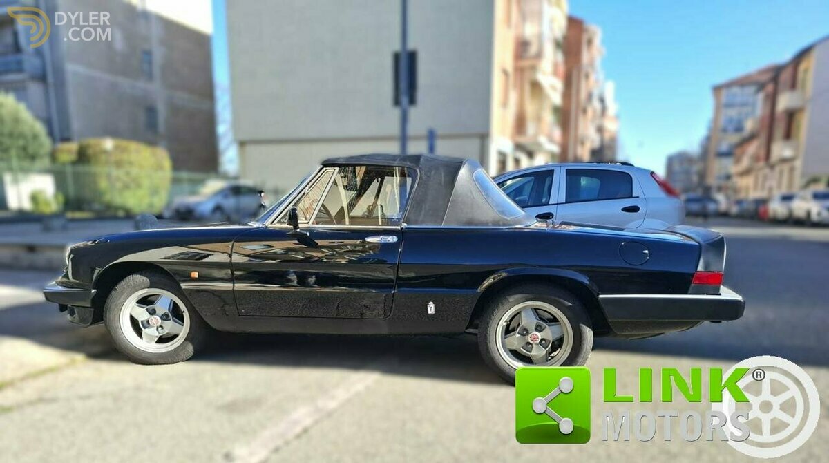 1984 Alfa Romeo Spider 2.0, foto 2