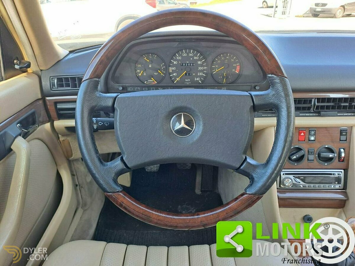 1990 Mercedes-Benz 300 SE, foto 7