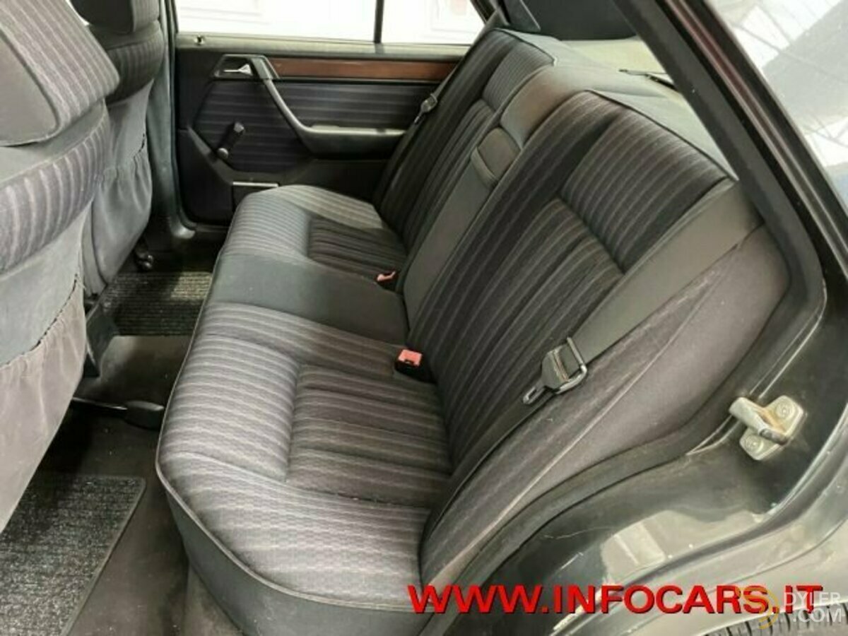 1990 Mercedes-Benz 200 E cat W 124 FASCIONATA DA COLLEZIONE, foto 7