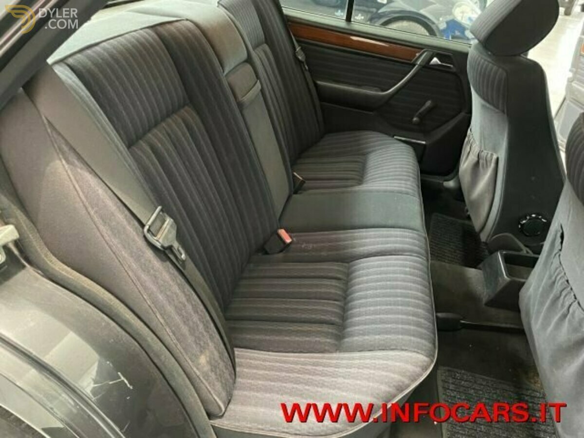 1990 Mercedes-Benz 200 E cat W 124 FASCIONATA DA COLLEZIONE, foto 8