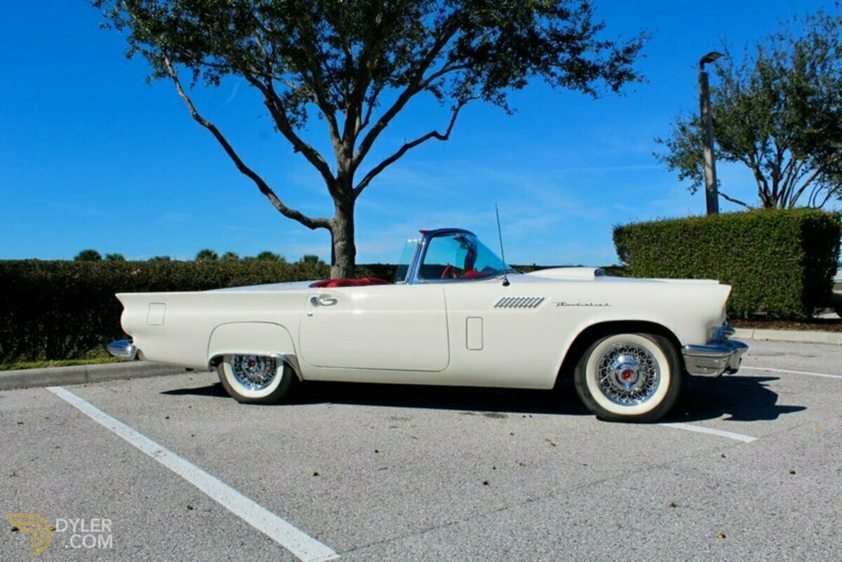 1957 Ford Thunderbird, foto 3