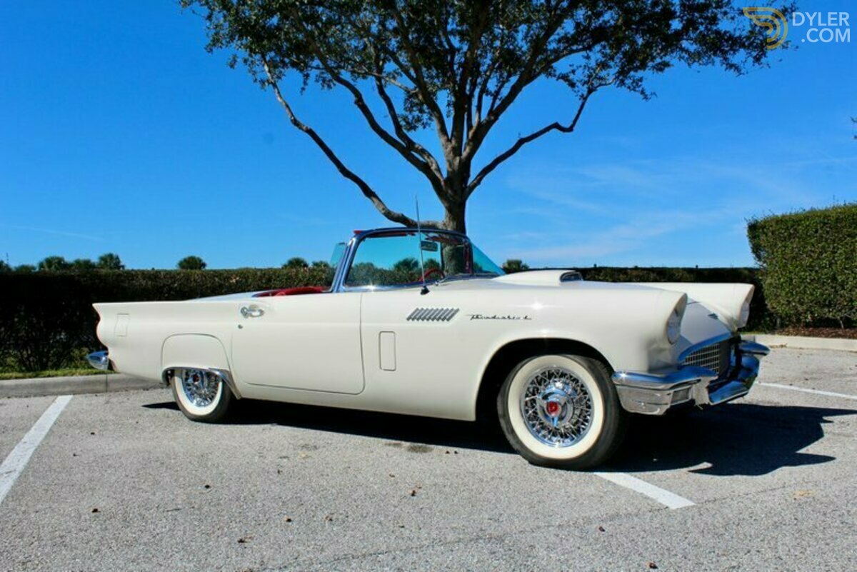 1957 Ford Thunderbird, foto 4