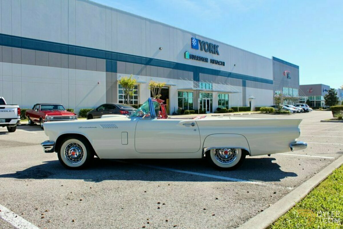 1957 Ford Thunderbird, foto 10