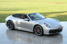 Porsche 911 Carrera S Cabriolet / Roadster 2020