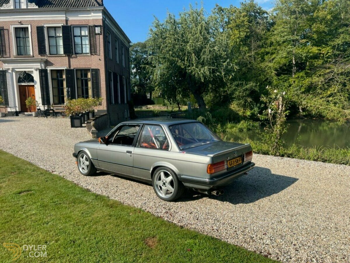 1987 BMW 325i RACE AUTO NL-kenteken, foto 5