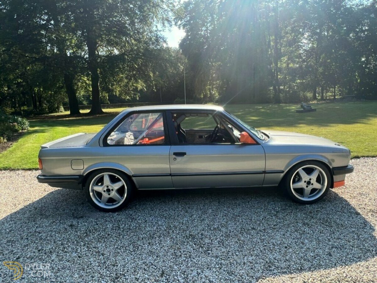 1987 BMW 325i RACE AUTO NL-kenteken, foto 8
