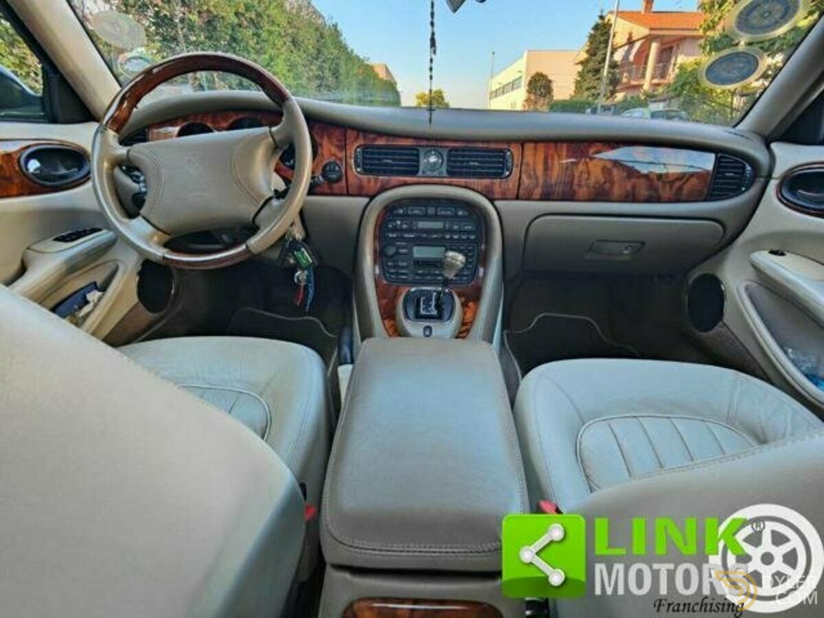1998 Jaguar XJ8 4.0 V8 32V 284 CV Automatic Executive, foto 5