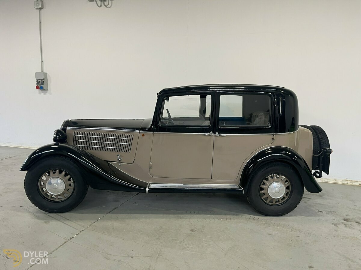 1934 Lancia Augusta Berlina, foto 2