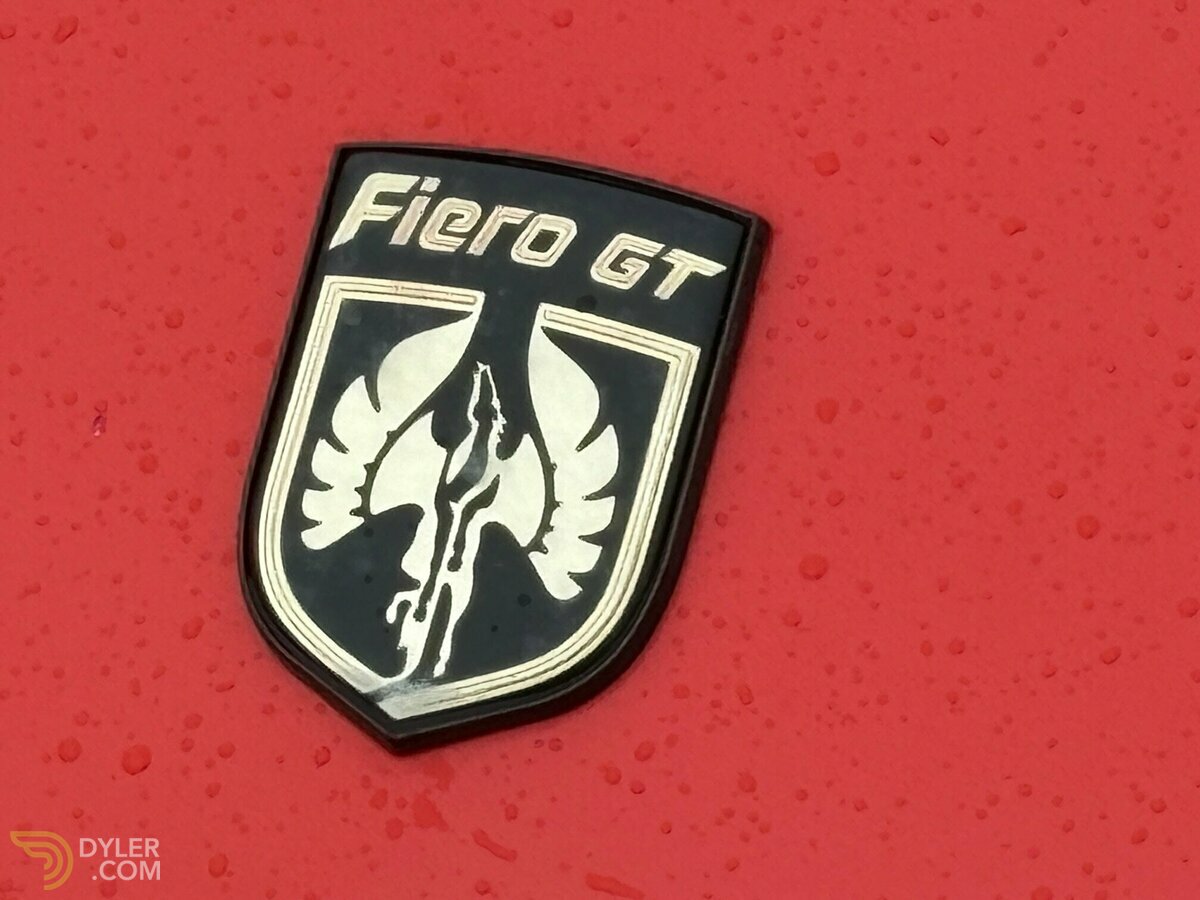 1987 Pontiac Fiero GT V6 Fastback, foto 4
