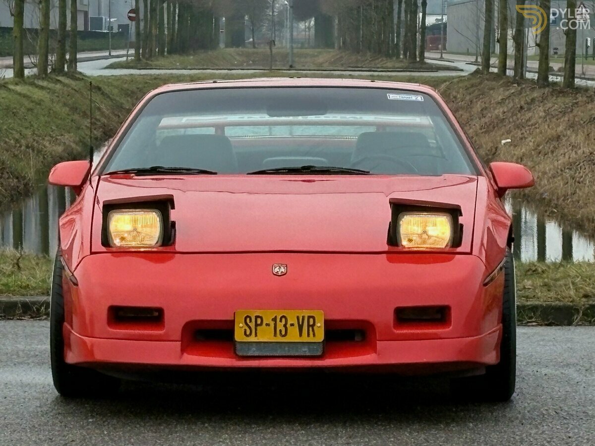 1987 Pontiac Fiero GT V6 Fastback, foto 5