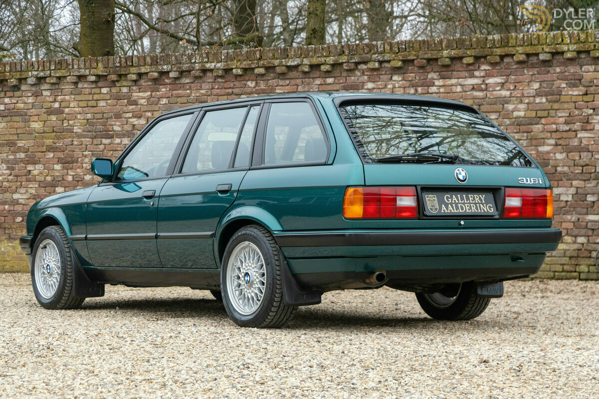 1993 BMW 316i Touring "Design Edition", foto 2