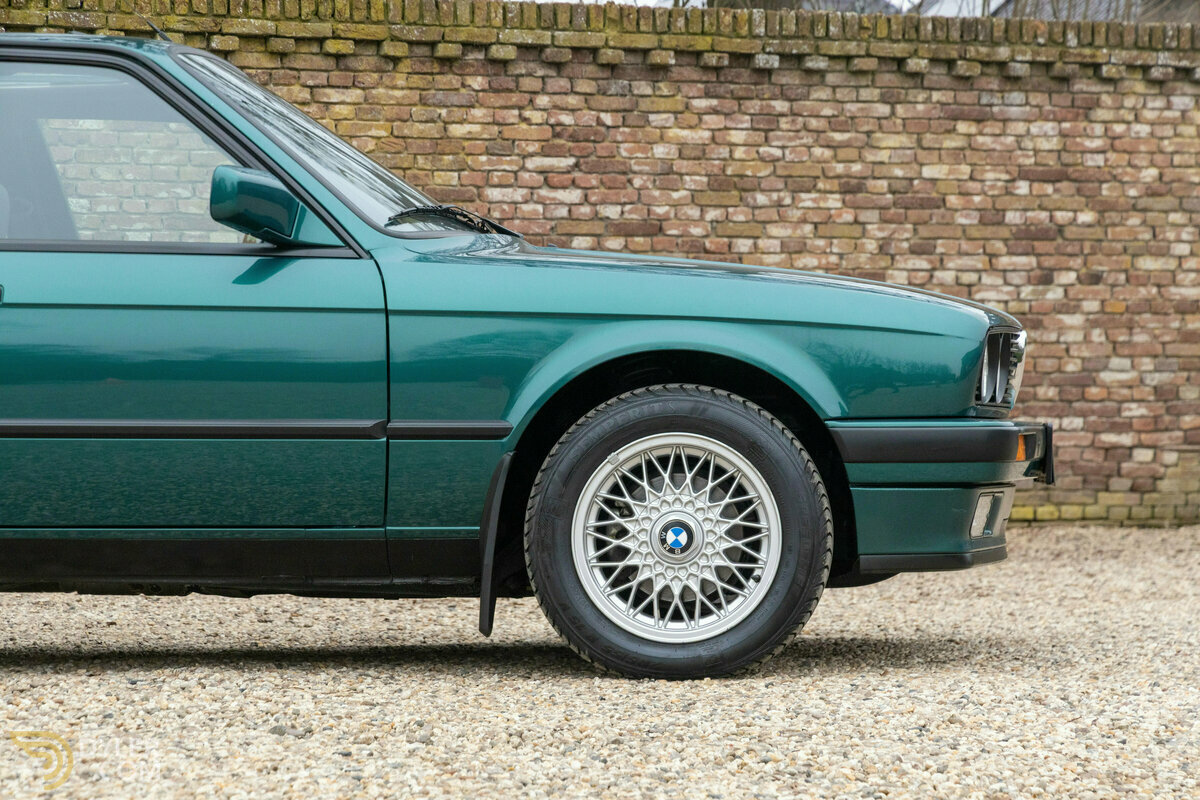 1993 BMW 316i Touring "Design Edition", foto 3