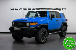 Toyota FJ Cruiser VVTi V6 SUV 2009 Blue
