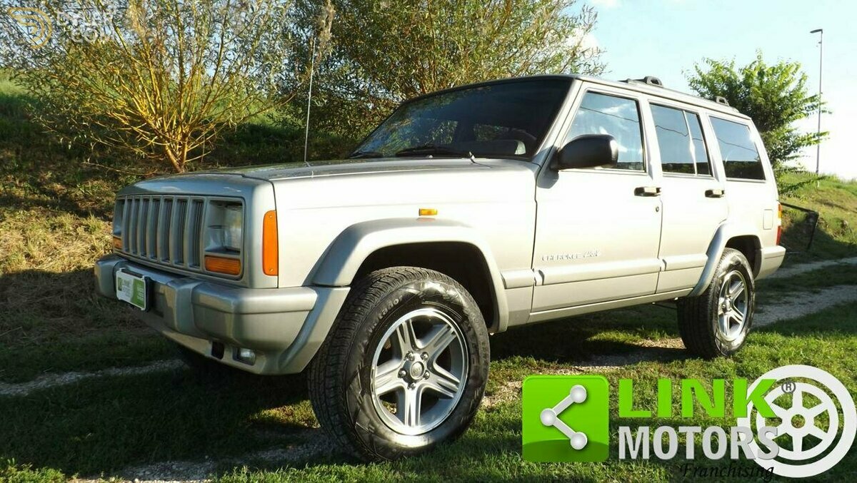 2000 Jeep Cherokee Classic 2.5 TD 4 x4 ben tenuto, foto 2