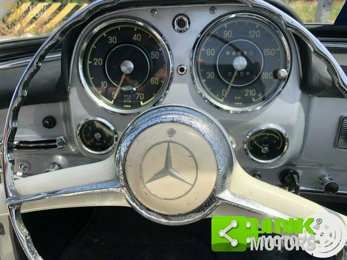 1957 Mercedes-Benz 190 SL / Targa Oro / Matching N. / Visibile a Bari, foto 8