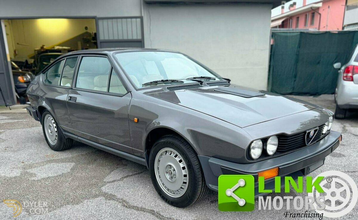 1981 Alfa Romeo GTV 6 2.5i-TARGA ORO-, foto 3