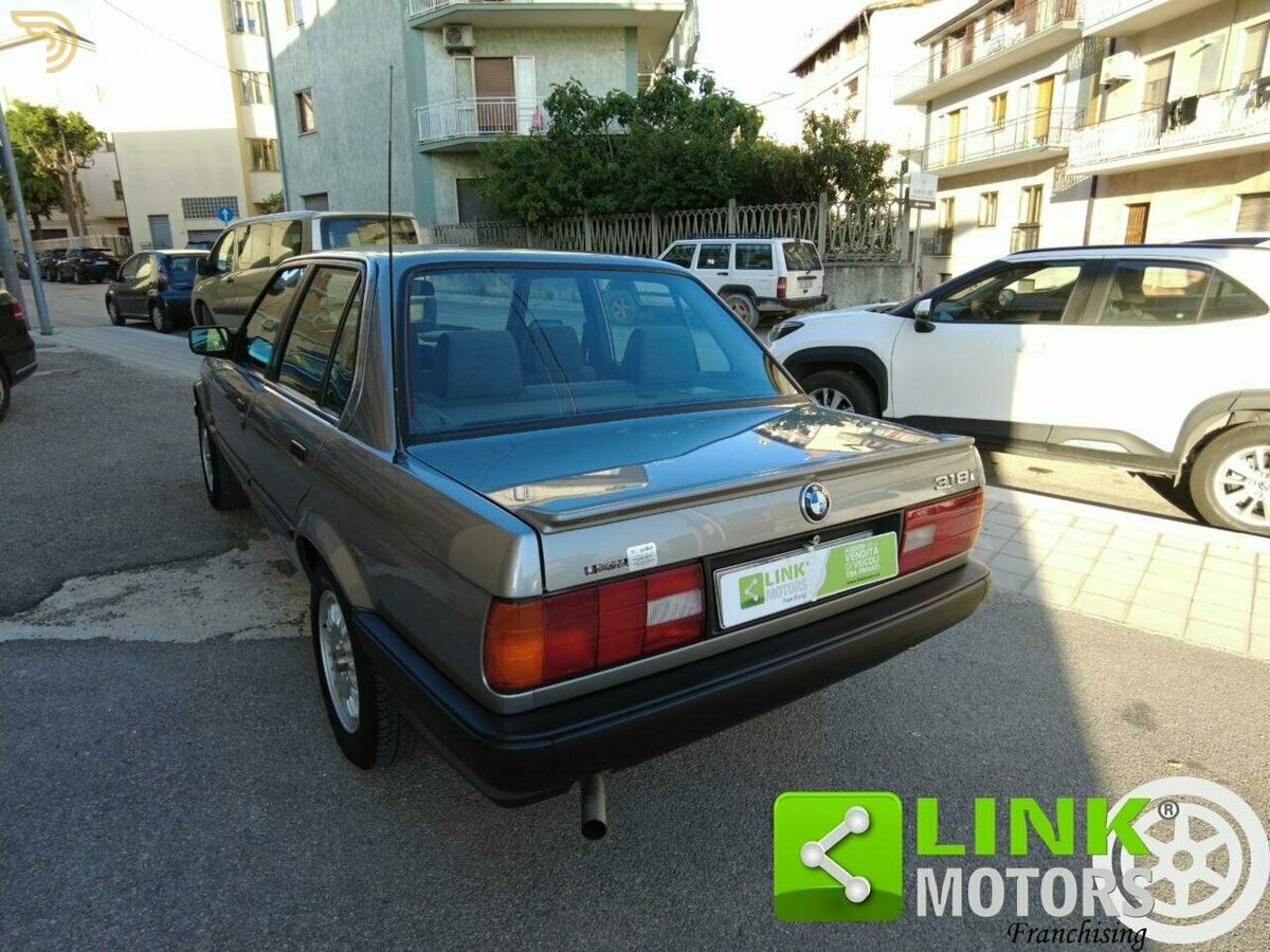 1989 BMW 318 i 4 porte, foto 6