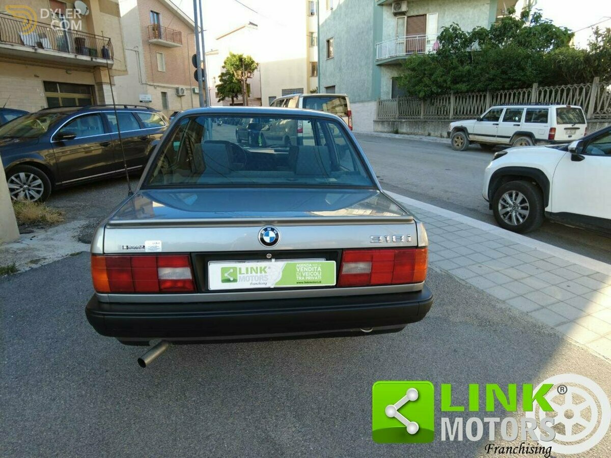 1989 BMW 318 i 4 porte, foto 8