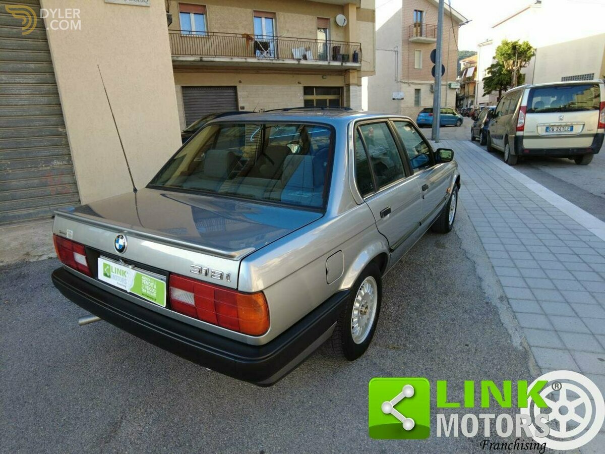 1989 BMW 318 i 4 porte, foto 9