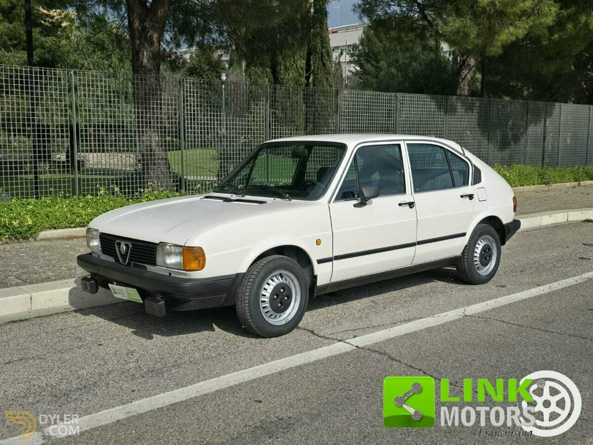 1983 Alfa Romeo Alfasud 1.2 5 porte TARGA ORO, foto 1