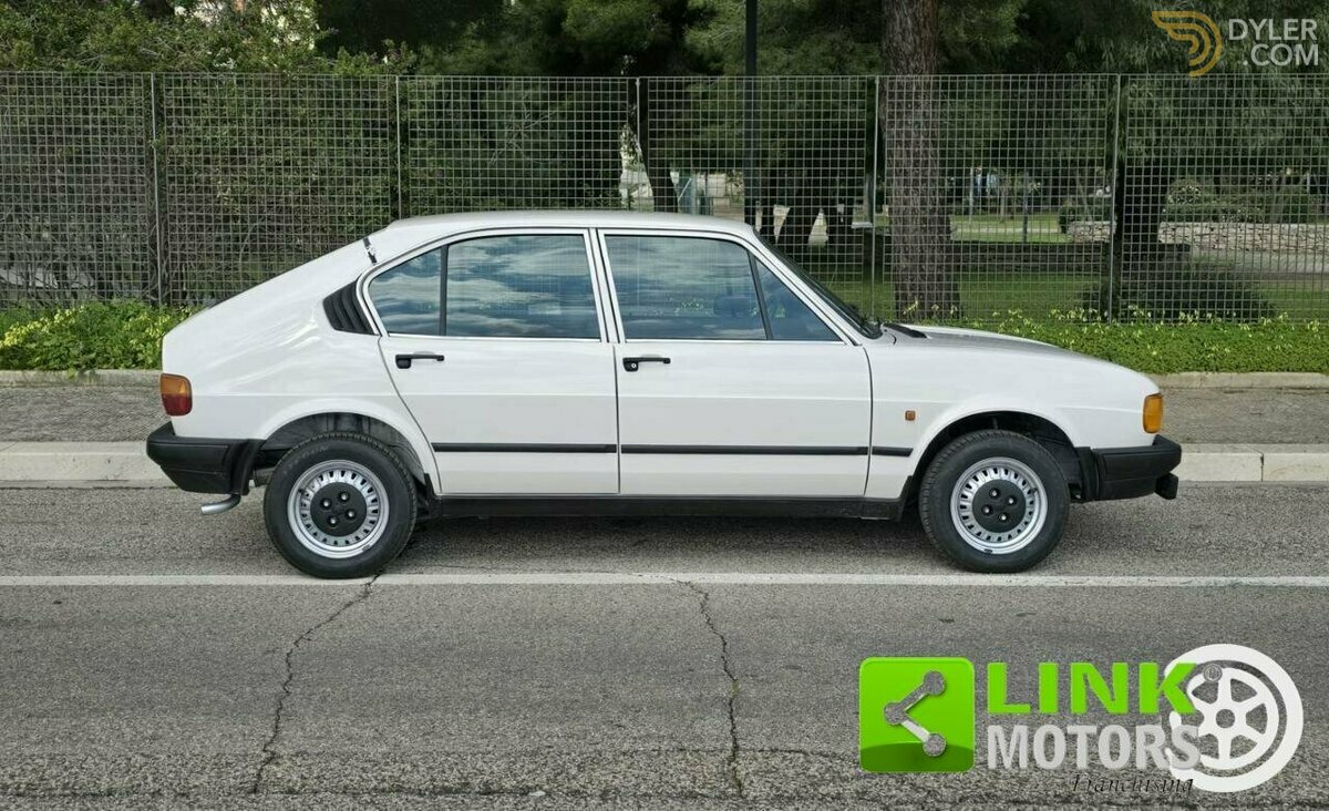 1983 Alfa Romeo Alfasud 1.2 5 porte TARGA ORO, foto 3