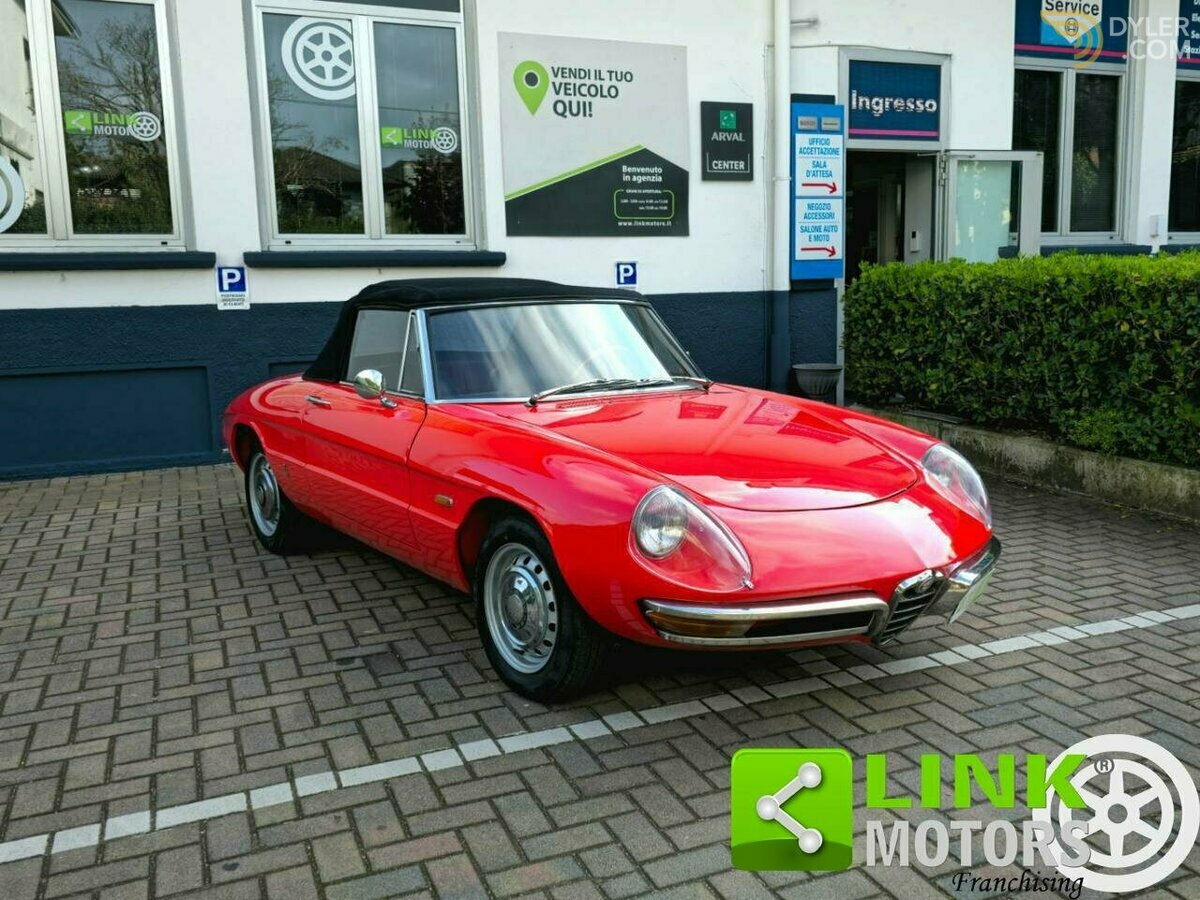 1969 Alfa Romeo Spider 1750 OSSO DI SEPPIA / RESTAURO TOTALE, foto 1