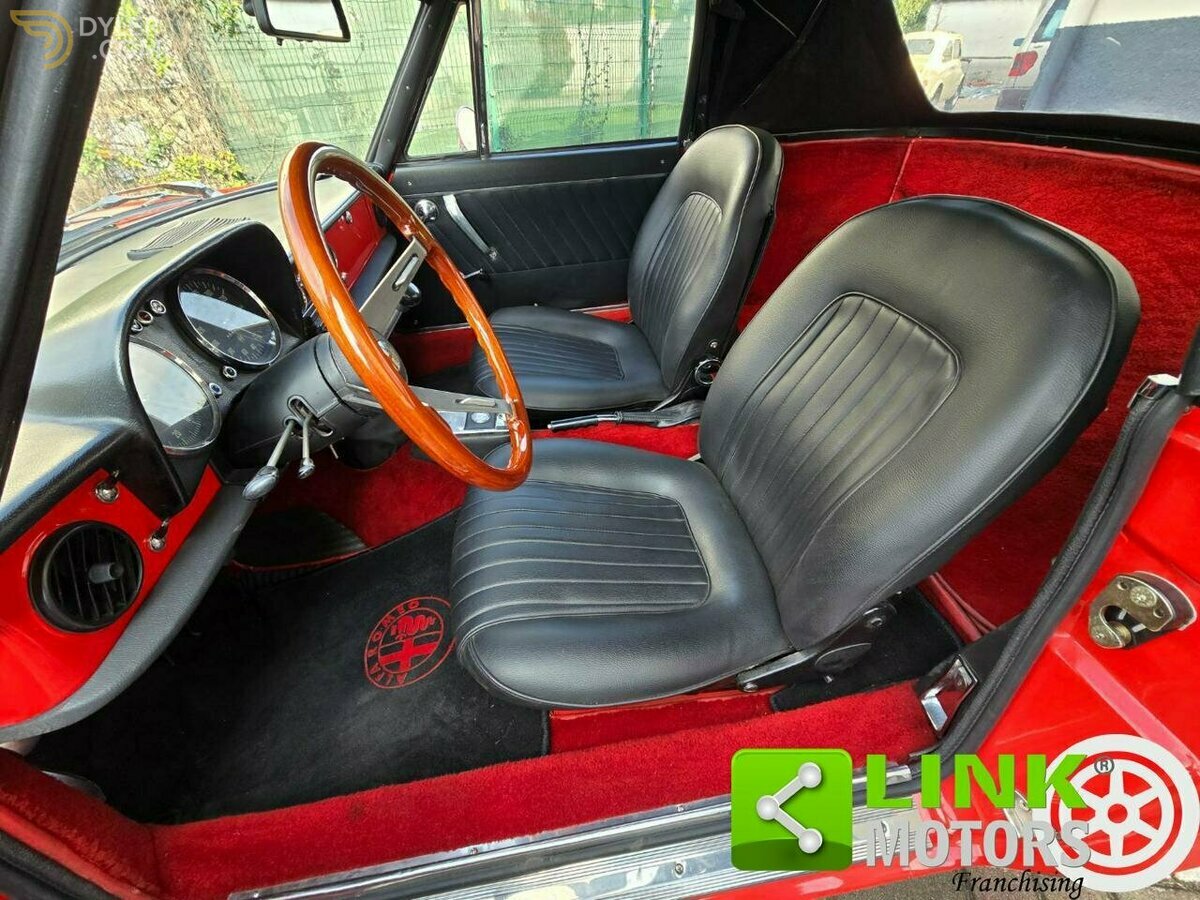 1969 Alfa Romeo Spider 1750 OSSO DI SEPPIA / RESTAURO TOTALE, foto 9
