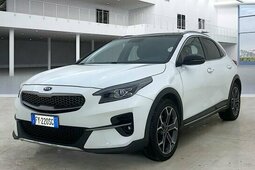Kia XCeed 1.6 crdi Evolution Adas Pack Plus 136cv dct 7m SUV 2019 White