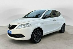 Lancia Ypsilon 1.2 69 CV 5 porte S&S Gold Berlina 2019 Bianco