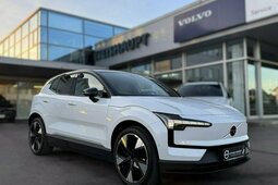 Volvo EX30 Ultra Single*NPEuro 56930*20Z*Winterpaket*Pano... 2024