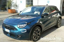 Fiat 600 HYBRID 100cv 15.000 KM DCT MHEV LA PRIMA SUV 2025 Verde