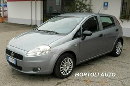 Fiat Punto 1.2 GPL 98.000 KM Sedan/Berlina 2013 Cinzento