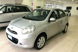 Nissan Micra 1.2 12V 5 porte Acenta Limousine 2011 Silberfarben