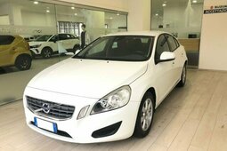 Volvo S60 D2 Business Limousine 2012 Weiss