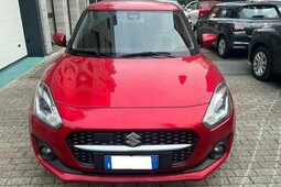 Suzuki Swift 1.2 Hybrid Top Limousine 2023 Rot
