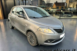 Lancia Ypsilon 1.0 FireFly 5 porte S&S Hybrid Ecochic Gold Sedan / Saloon 2021 Grey