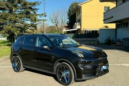 Lynk & Co 01 PHEV Fatturabile iva esposta SUV 2023 Nero