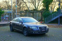 Audi A6 2.4 FSI Lim. Auto.*Quattro~Navi*... Sedan / Saloon 2005