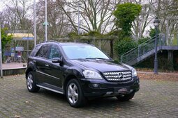 Mercedes-Benz ML 320 CDI *AMG Styling Paket~AHK~Navi*... 2007