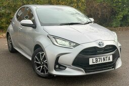 Toyota Yaris 1.5 VVT-h Design E-CVT Euro 6 (s/s) 5dr Hatchback 2021 Silver