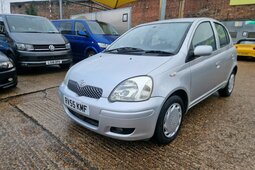 Toyota Yaris 1.0 VVT-i Colour Collection Hatchback 5dr Petrol M Hatchback 2005 Silver